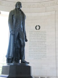 125px-Jefferson_Memorial_with_Declaration_preamble